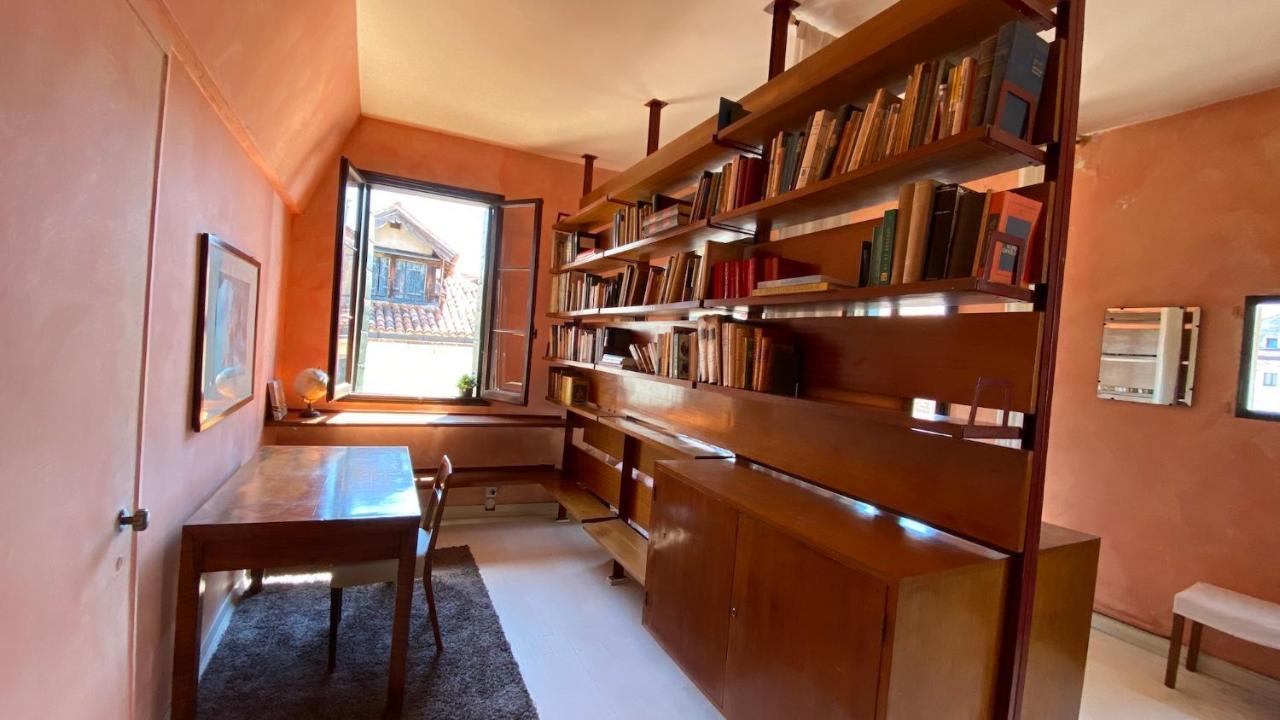 Ca' Romantica - Big Appartment At Accademia Venetië Buitenkant foto